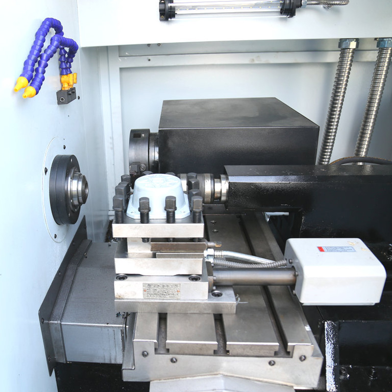 Understanding the Composition of a Four Axis CNC Aluminum Milling Machine