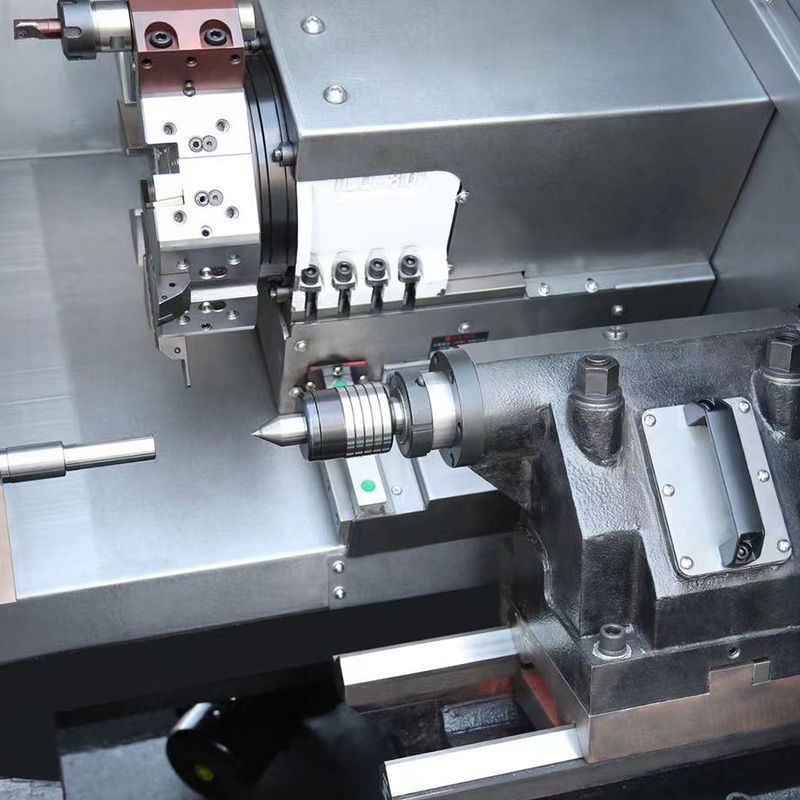 The Advantages and Disadvantages of Five Axis CNC Milling Machines